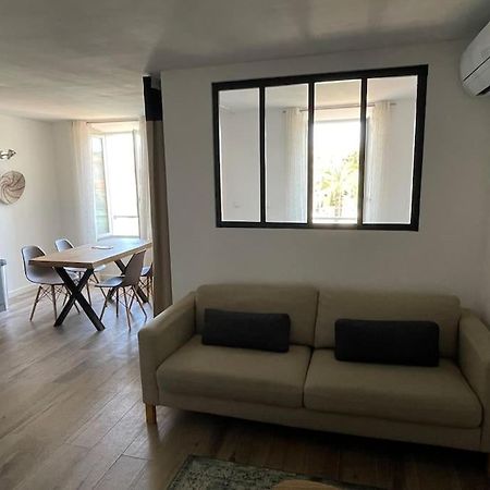 Tres Bel Appartement, Port Sanary, Bagian luar foto