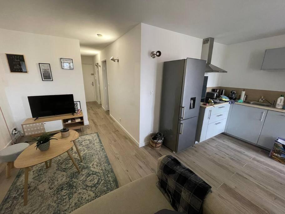 Tres Bel Appartement, Port Sanary, Bagian luar foto