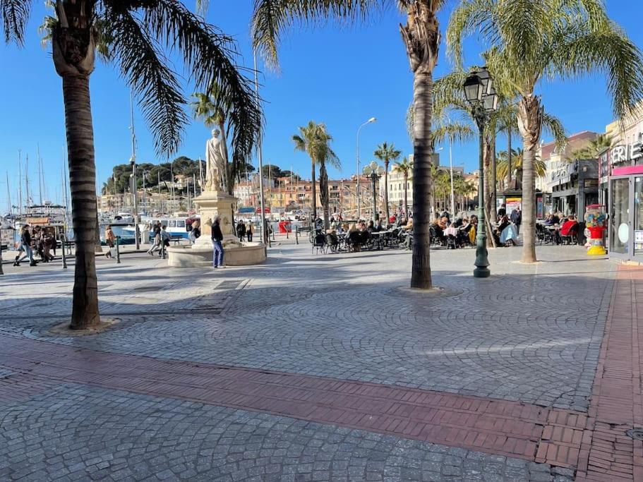 Tres Bel Appartement, Port Sanary, Bagian luar foto